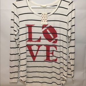 Woman’s Love Football Shirt ( Free Kisses Size S )